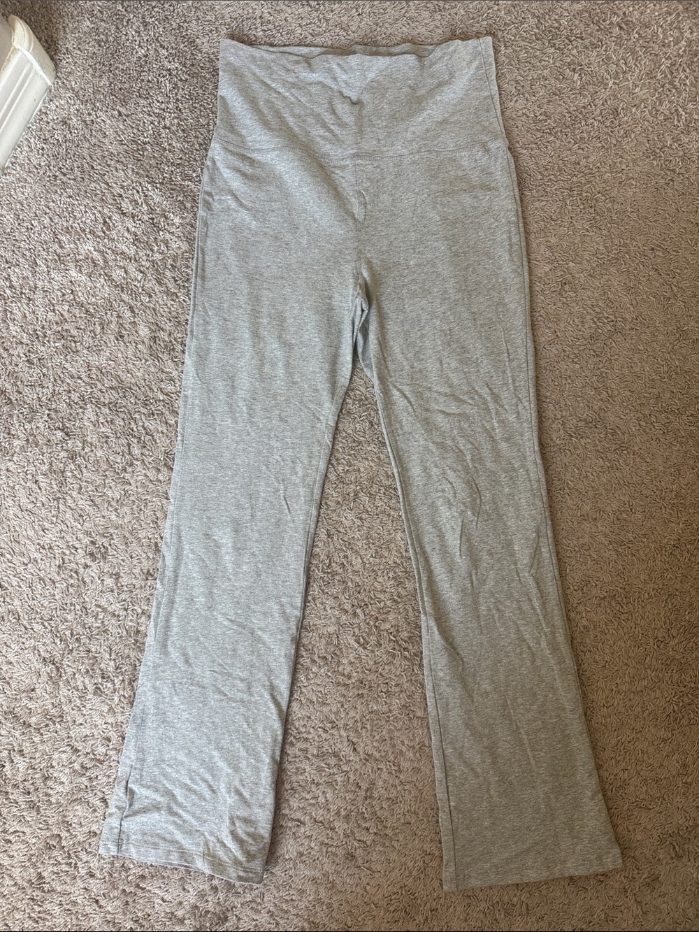 Active USA Light Heather Gray Flare Leggings / B31